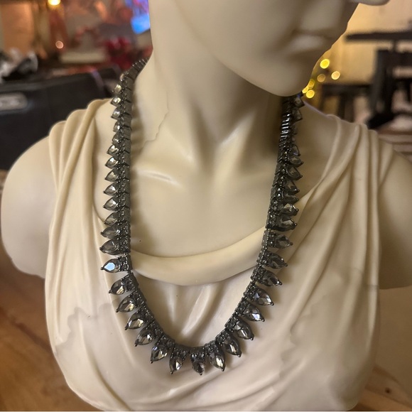 LOGO Lori Goldstein  gunmetal smoky grey crystal 20”Necklace with extender - Picture 6 of 11